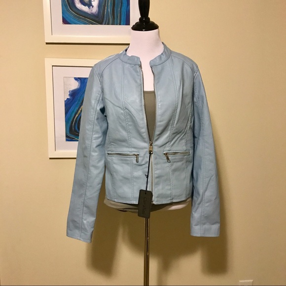 🔥NWT faux leather moto jacket by CAVALINI🔥 - Picture 1 of 8